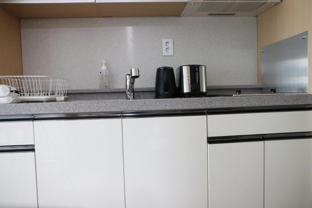Hongdae Residence-2 1Min From Hongik Uni Station Exit #1 Seoul Ngoại thất bức ảnh