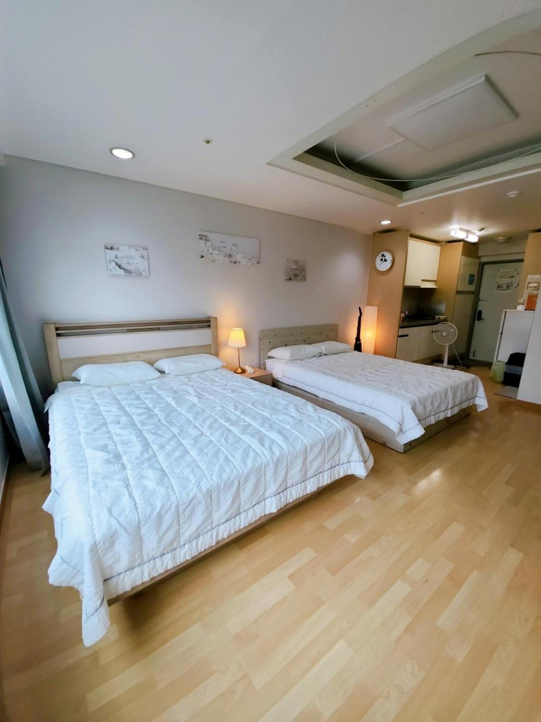 Hongdae Residence-2 1Min From Hongik Uni Station Exit #1 Seoul Ngoại thất bức ảnh